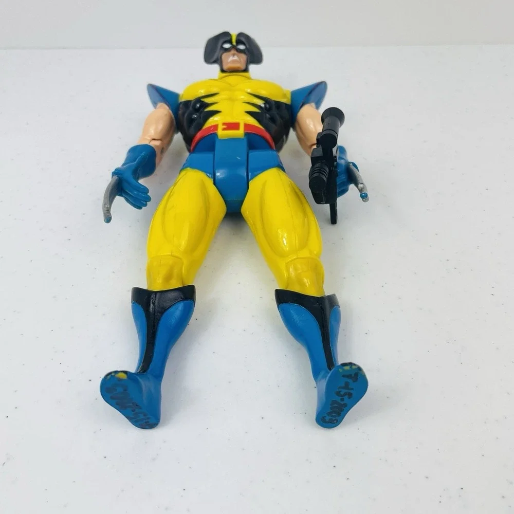 Toy Biz Deluxe Wolverine Action Figure 10 inch 1993 Marvel Uncanny X-Men